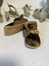 Load image into Gallery viewer, 13cm Button Bootie - Mink Leather & Cowhide