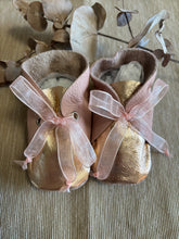 Load image into Gallery viewer, 11cm Lace Bootie - Pink & Rose Gold