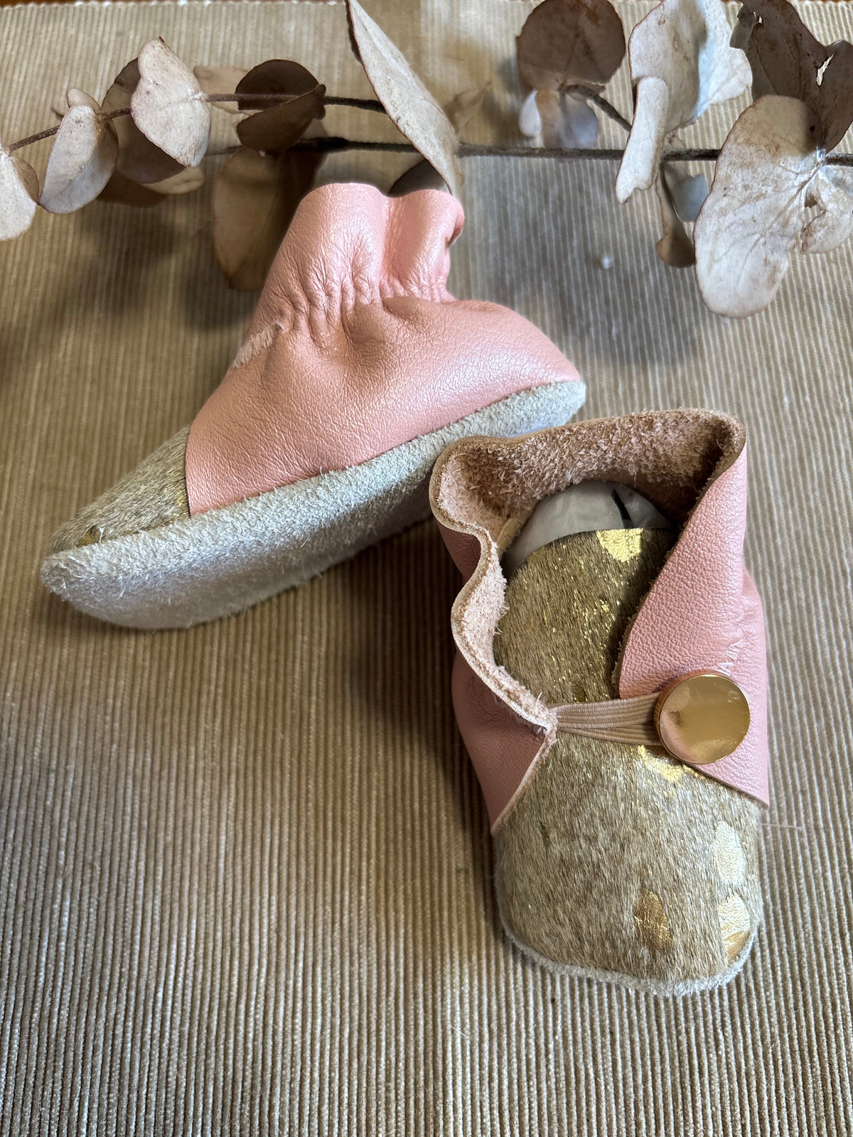 9cm Button Bootie - Pink Leather & Gold Cowhide
