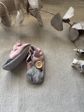Load image into Gallery viewer, 11cm Button Bootie - Dusty Pink Leather & Cowhide