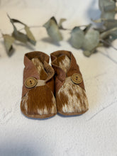 Load image into Gallery viewer, Button Bootie - Tan Leather and Cowhide