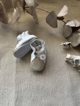Load image into Gallery viewer, 10cm Button Bootie - White & Gold Leather