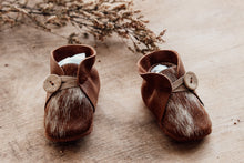 Load image into Gallery viewer, Button Bootie - Tan & Cowhide