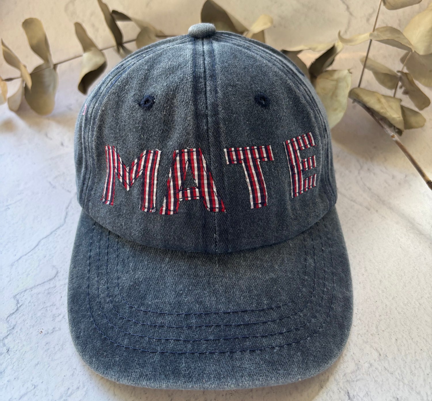 Caps