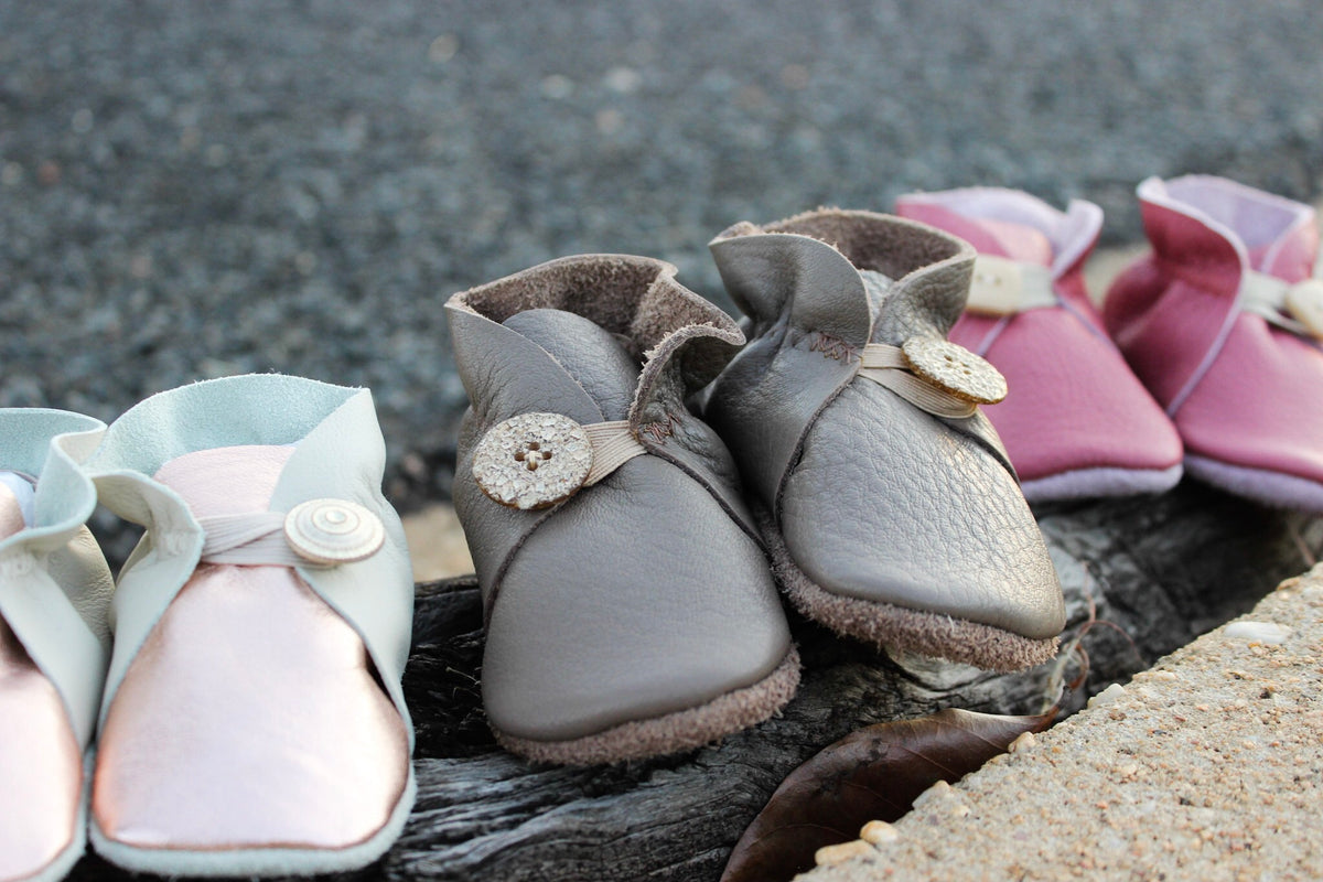Baby Booties - (Pre-order) Classic Leather