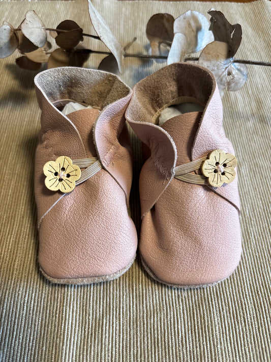 10cm Button Bootie - Pink Leather