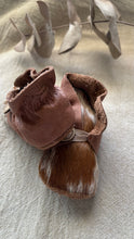 Load image into Gallery viewer, 13cm Button Bootie - Tan Leather &amp; Cowhide
