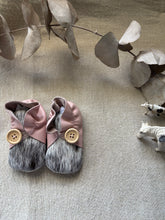 Load image into Gallery viewer, 11cm Button Bootie - Dusty Pink Leather &amp; Cowhide
