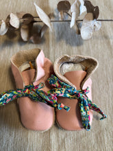 Load image into Gallery viewer, 10cm Lace Bootie - Pink Leather
