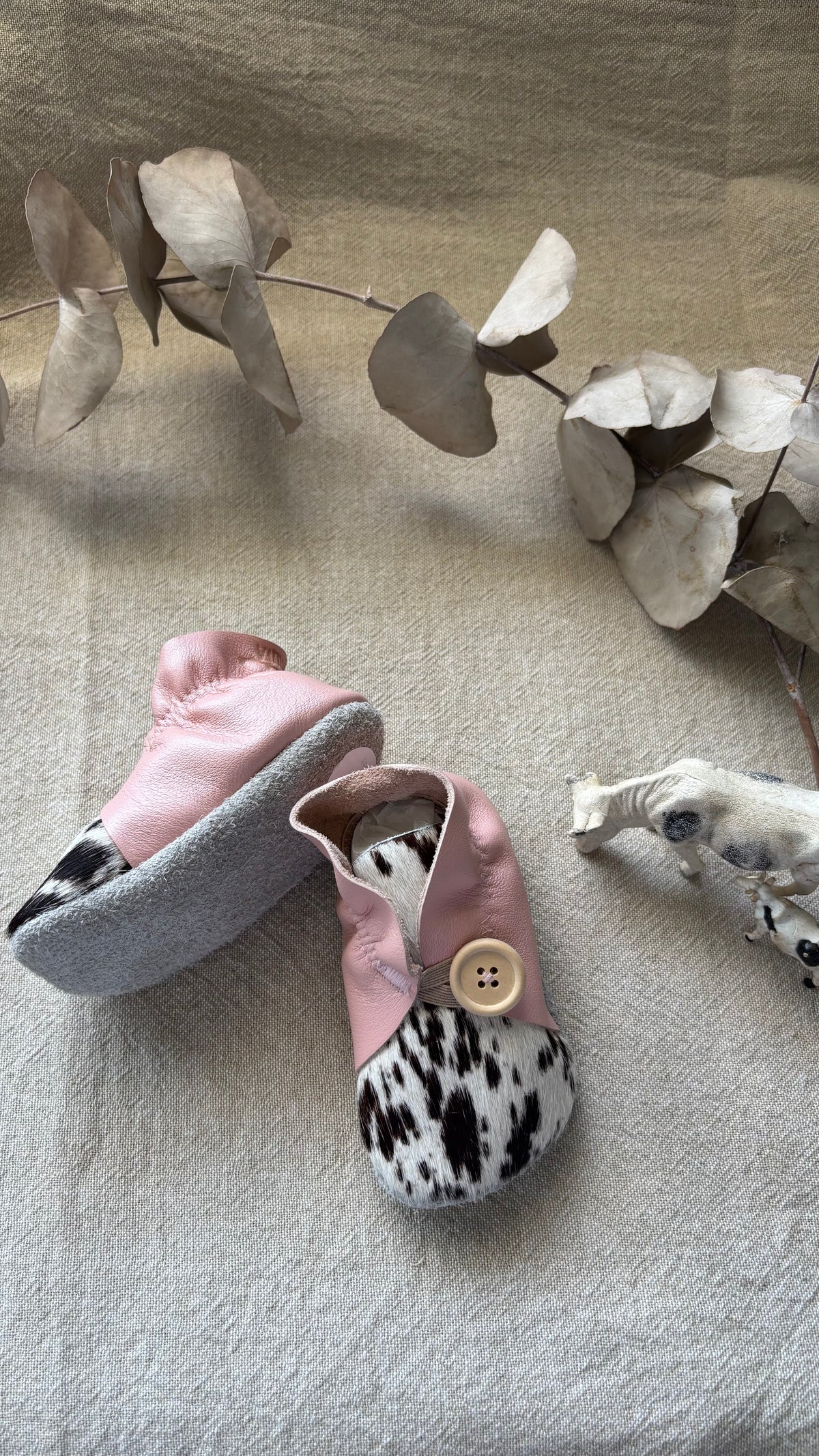 12cm Button Bootie - Pink Leather & Splatter Painted Print Cowhide