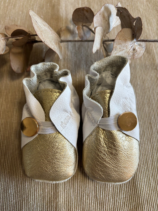 10cm Button Bootie - White & Gold Leather