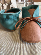Load image into Gallery viewer, 10cm Lace Bootie - Tan &amp; Jade Leather
