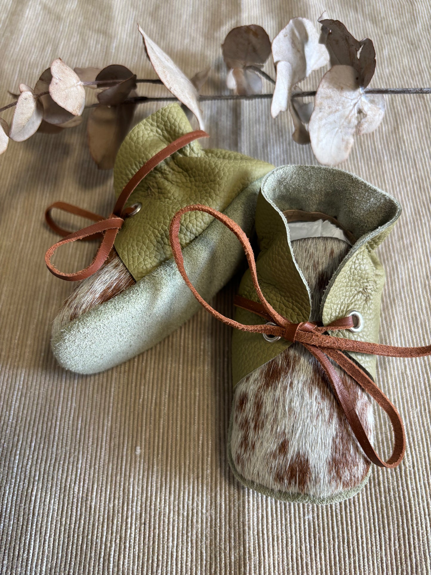 11cm Lace Bootie - Green Leather & Cowhide