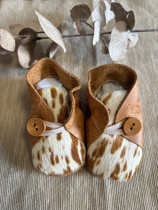 10cm Button Bootie - Light Tan Leather & Splatter Painted Cowhide