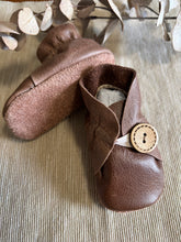Load image into Gallery viewer, 10cm Button Bootie - Dark Tan Leather
