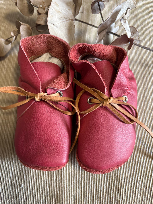 13cm Button Bootie - Raspberry Leather