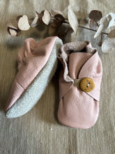 Load image into Gallery viewer, 13cm Button Bootie - Dusty Pink Leather
