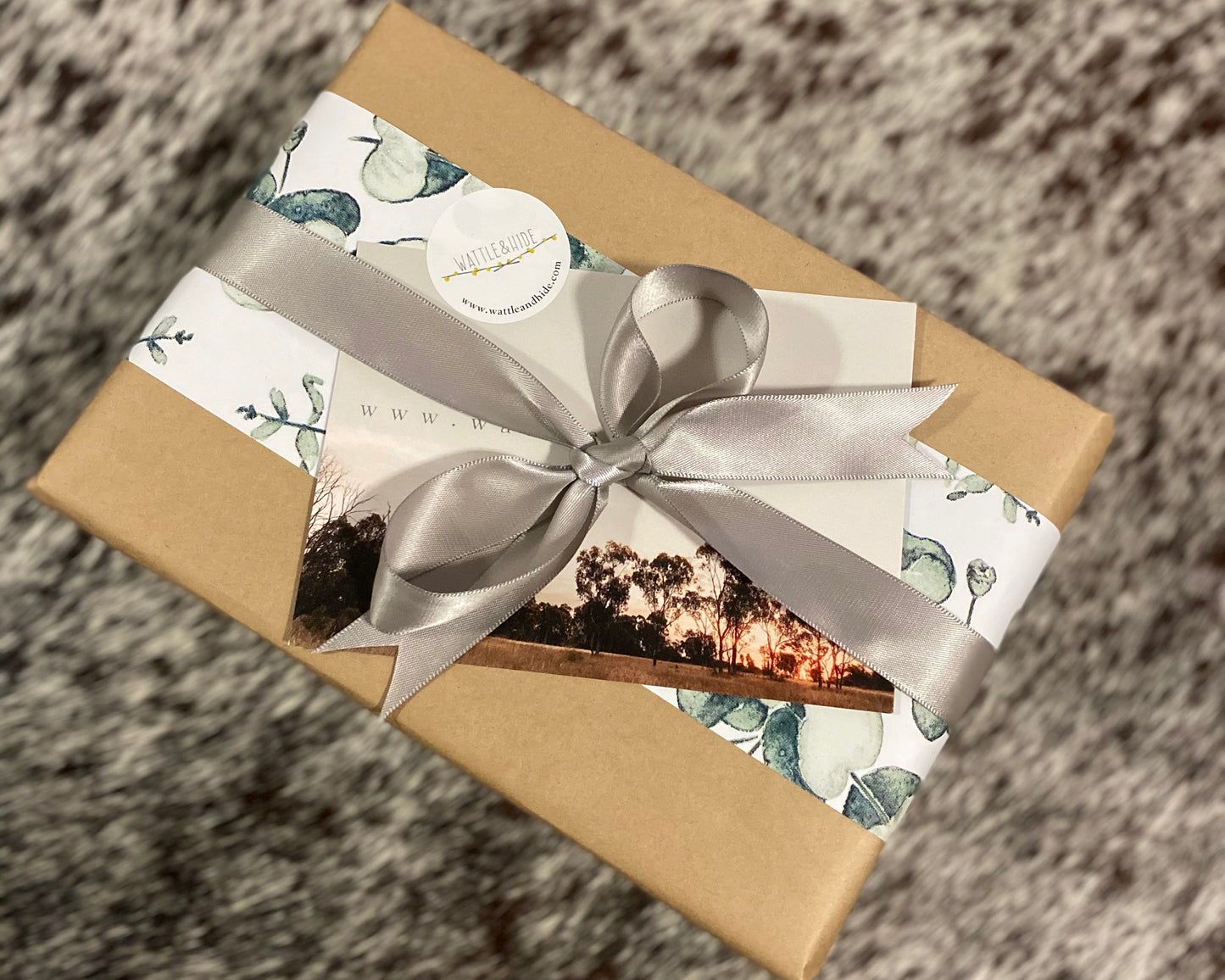 Gift Wrapping and Gift Card