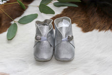 Load image into Gallery viewer, Button Bootie - Silver (CB012)
